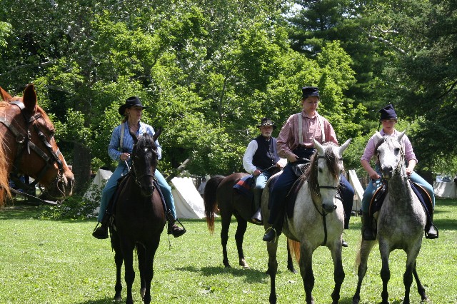 Company B - Horse maneuvours
